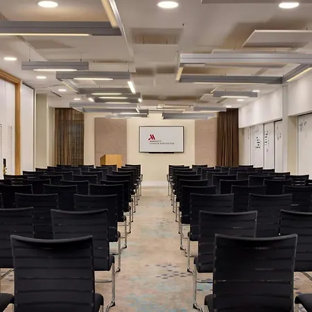 London Marriott Hotel Kensington-3